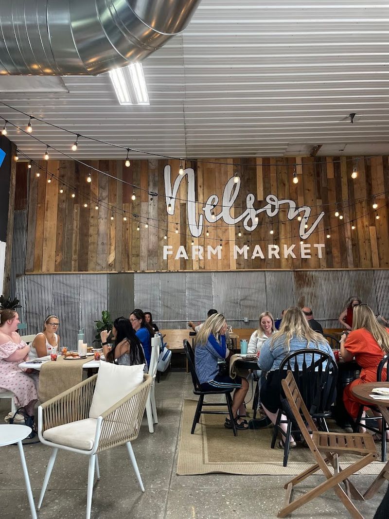 Pick Your Own Fresh Strawberries At A Charming Nebraska Farm This June - Decor Hint Fresh Strawberry Treats Add More Than Just Picking