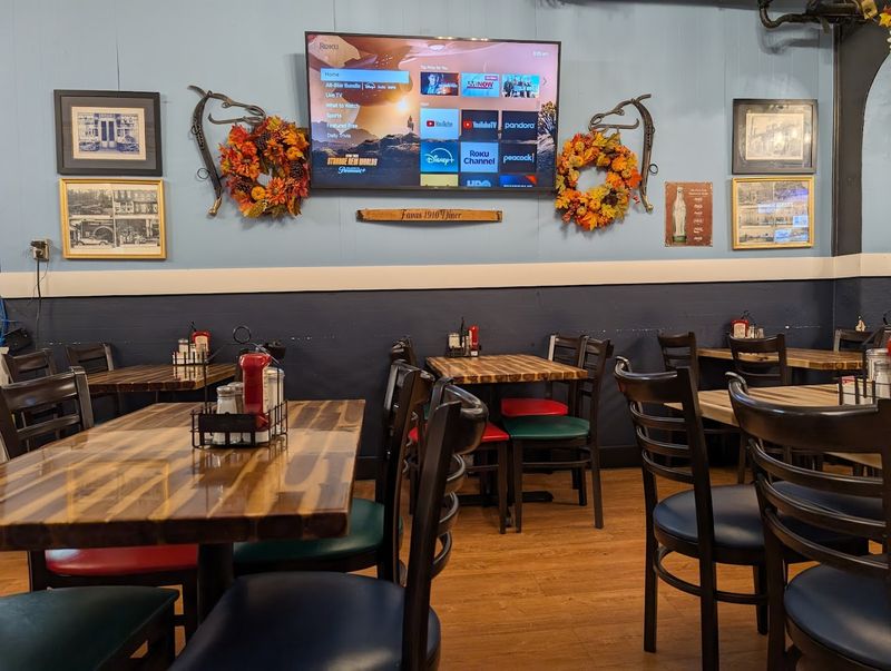 Retro Atmosphere That Transports You Back In Time