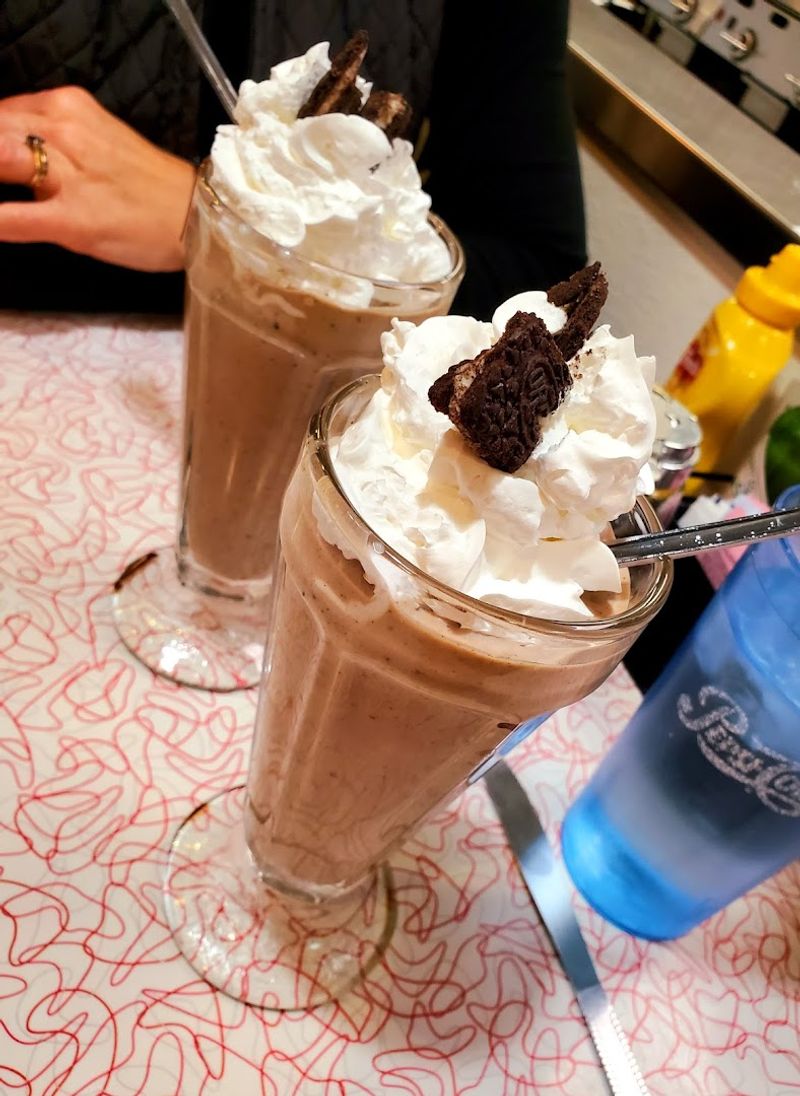 The Nebraska Diner Where One Milkshake Is Enough To Understand The Hype - Decor Hint The Milkshake That Started The Whole Conversation