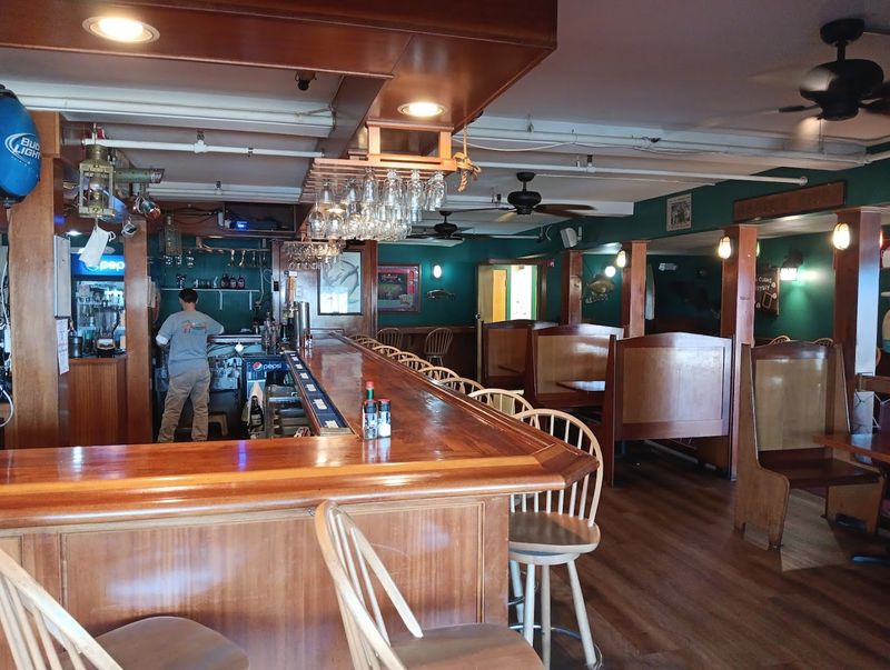 The Fish House And Grill