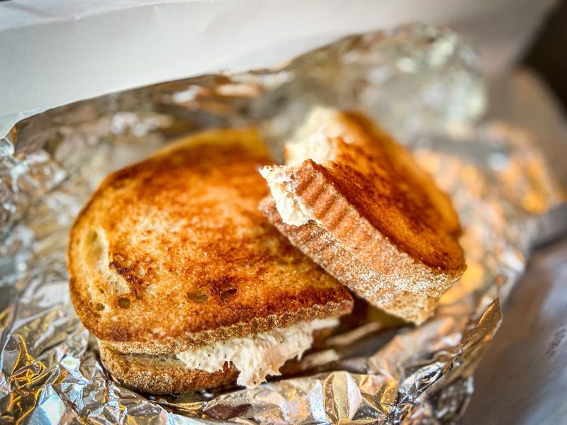 This Connecticut Store Serves Sandwiches So Good Locals Plan Lunch Around Them - Decor Hint Newtown's Best Chicken Sandwich Is Exactly That