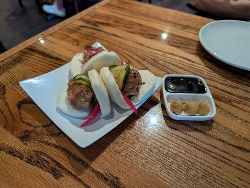 Local Kentucky Restaurant Acknowledged For Having The Best Fried Chicken - Decor Hint Brunch That Goes Beyond The Basics