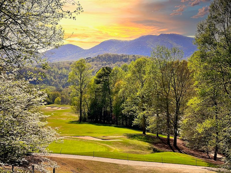 The Georgia Golf Course Where Mountain Views Might Just Make It The State's Finest - Decor Hint Breathtaking Mountain Views On Every Hole