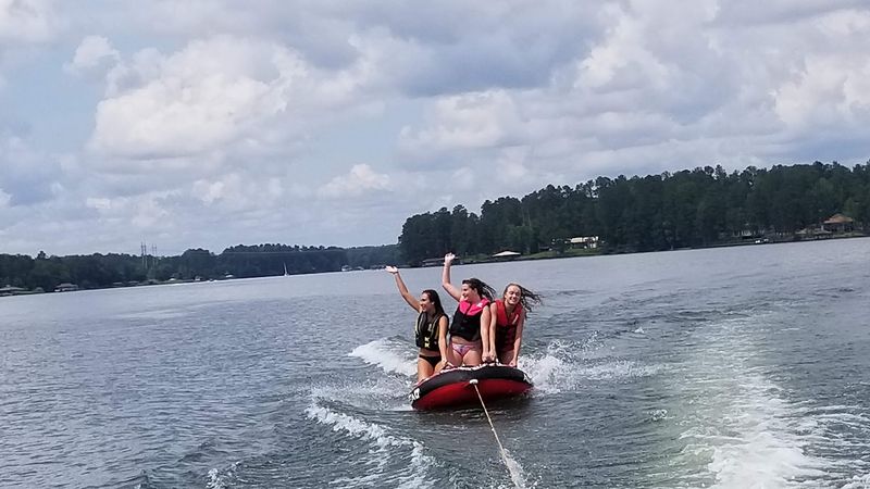 Boating On 15,300 Acres Of Open Water