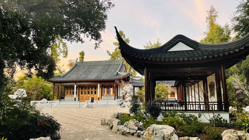 12 California Day Trips That Feel Like Mini Vacations Without Passing $50 - Decor Hint The Huntington Library, San Marino