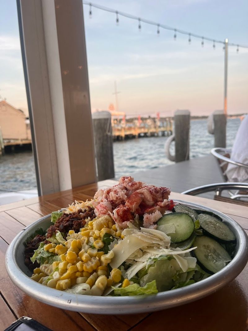Claudio's Waterfront, Greenport