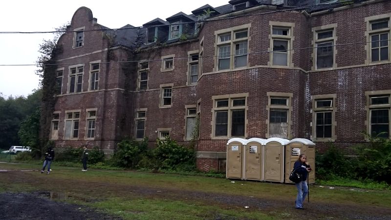 The Architecture That Refuses To Be Forgotten