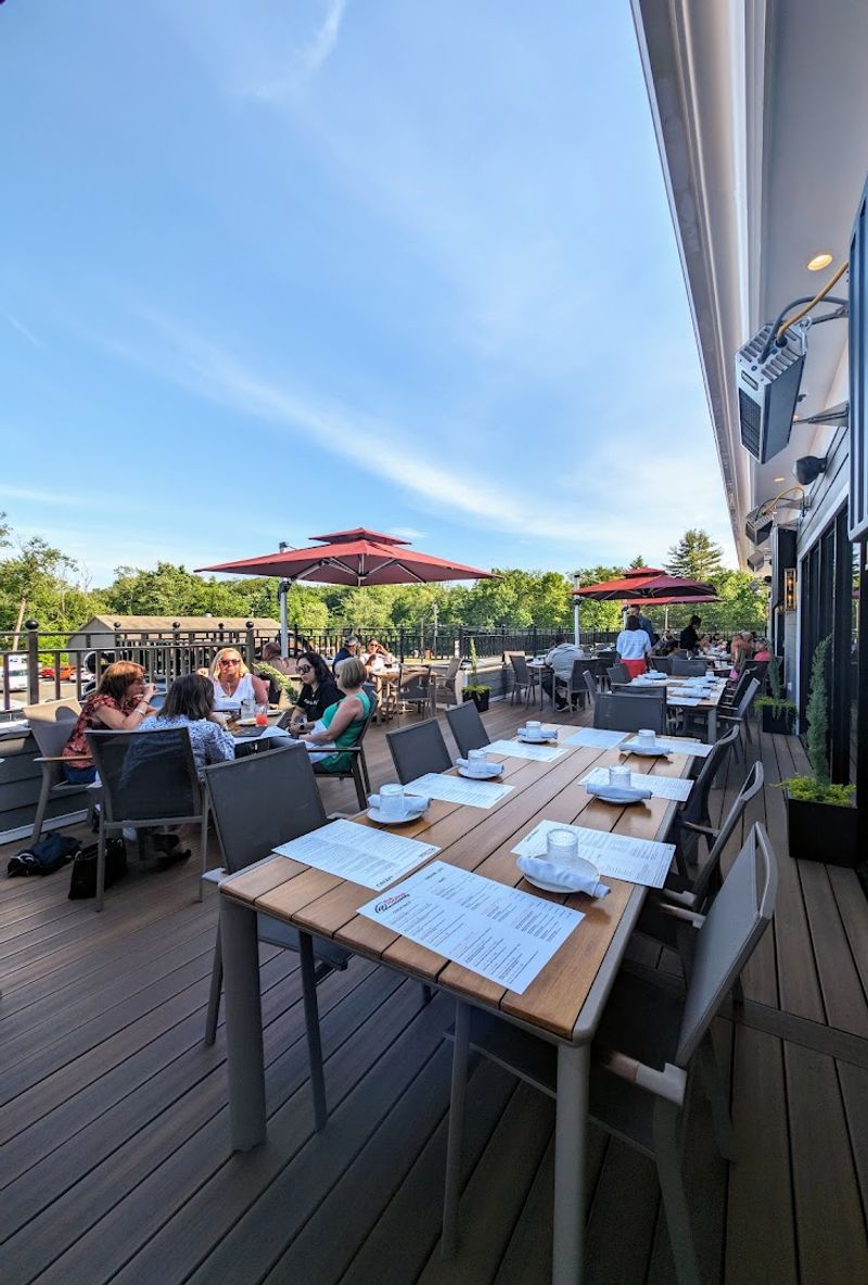 At The Rooftop, Canton