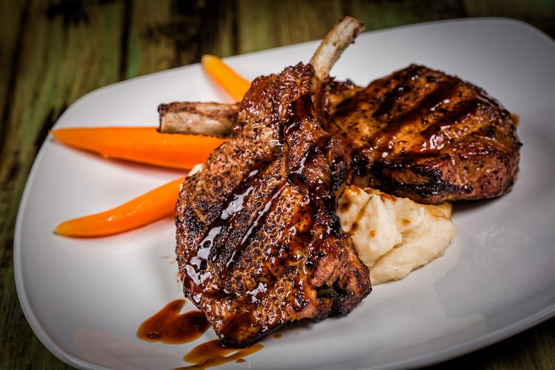 The Florida Restaurant That Turned Polynesian Culture Into An Unforgettable Night Out - Decor Hint Why This Night Out Is Worth Planning Around