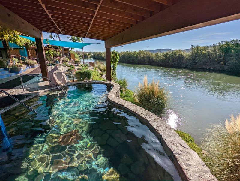 Riverbend Hot Springs