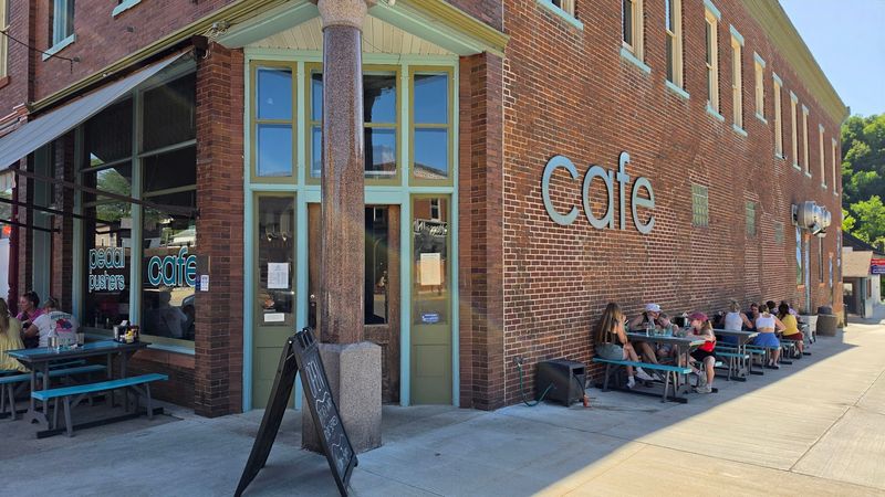 10 Minnesota Small-Town Restaurants Where The Food Is Worth The Drive - Decor Hint Pedal Pushers Cafe