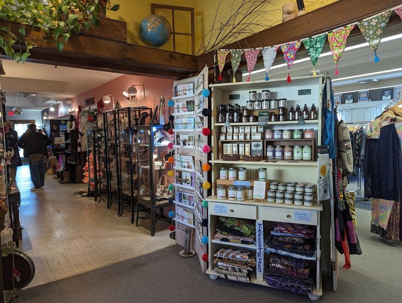 10 Lesser-Known Connecticut Thrift Shops Filled With Vintage Treasures - Decor Hint BLISS Marketplace, Willimantic