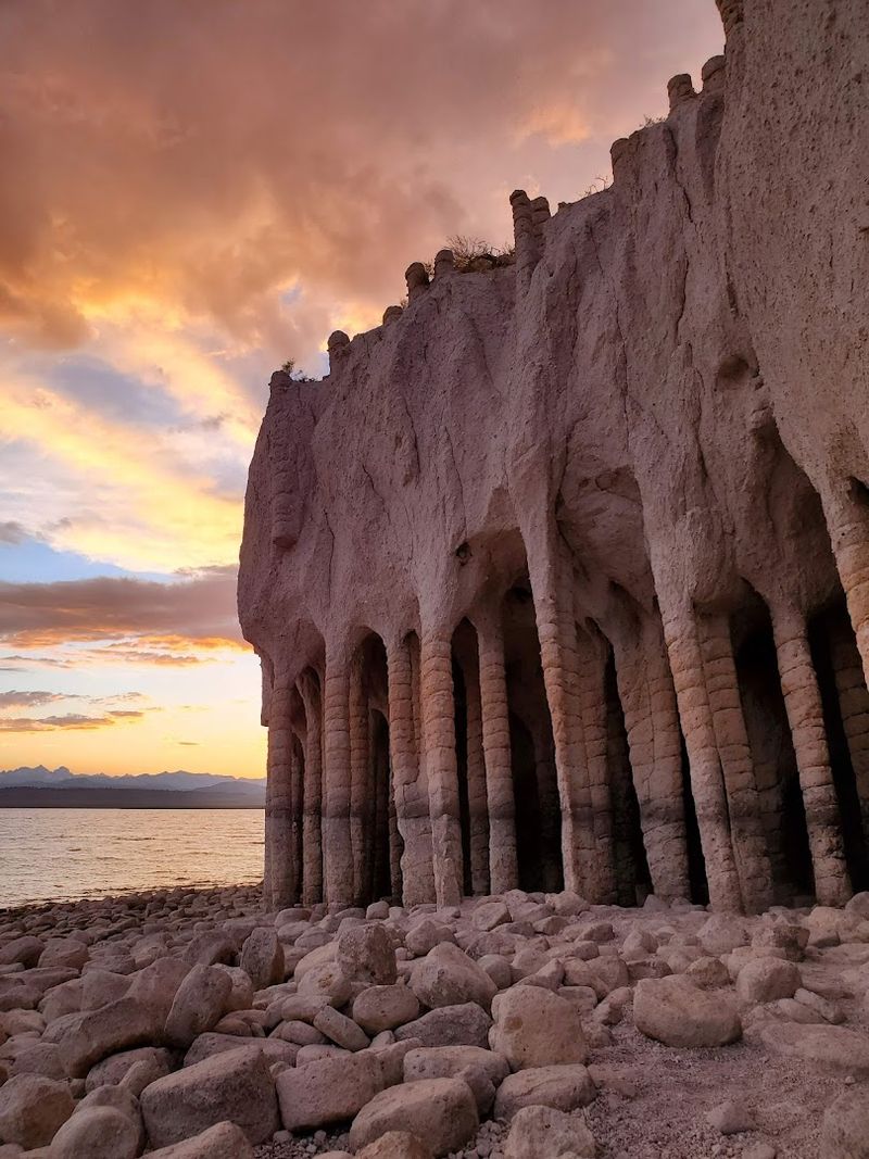 A Remote Central California Lake With Cathedral-Like Stone Columns Along The Shore - Decor Hint The Columns Make The Lake Feel Like A Lost Stone Temple