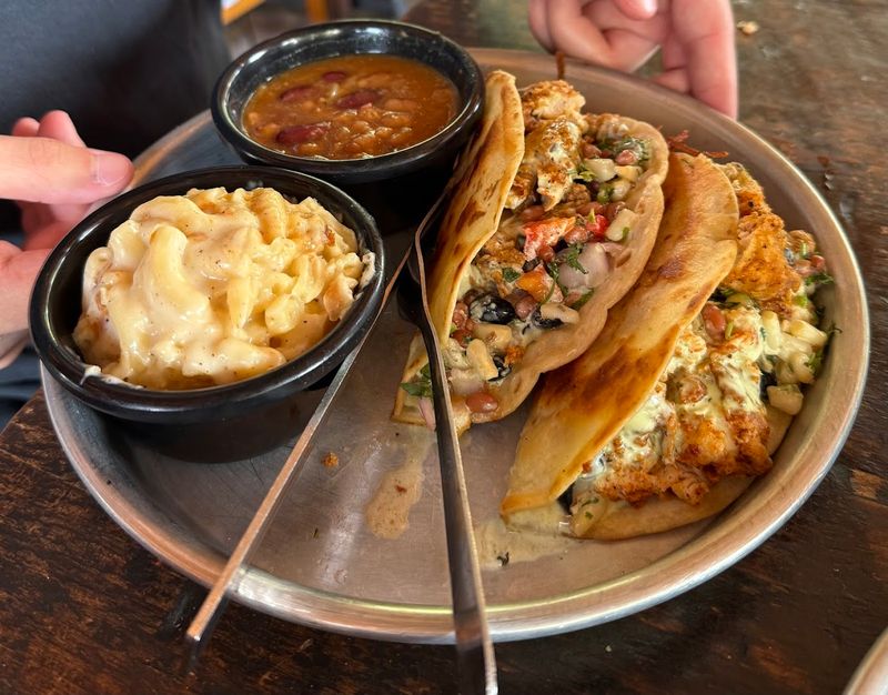 Hot Chicken Tacos That Surprise