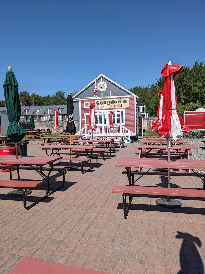 Congdon's After Dark And The Food Truck Experience