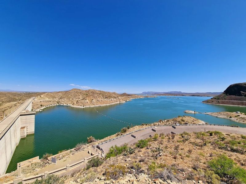Elephant Butte Lake