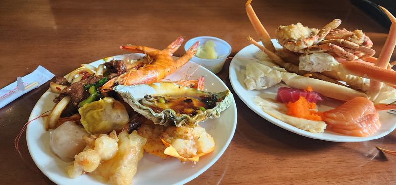 These 10 Southern California Buffets Make Going Back For Seconds Feel Inevitable - Decor Hint Vegas Seafood Buffet, Glendale