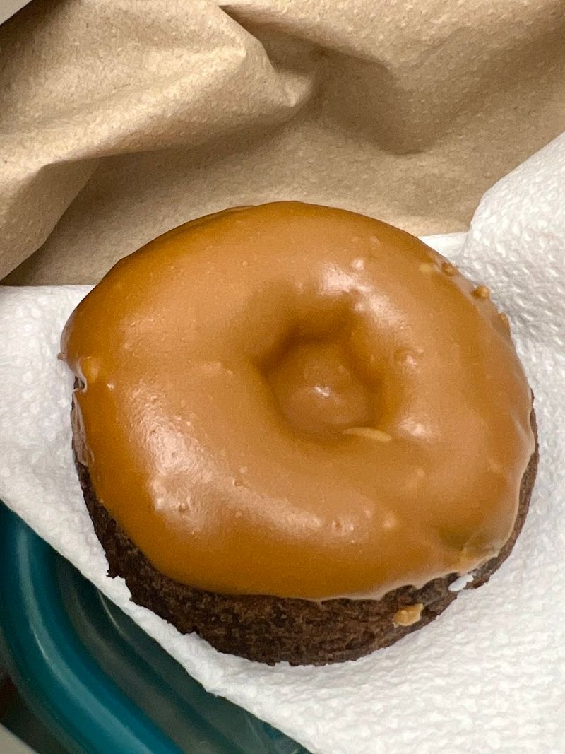 The Indiana Donut Shop Where Every Warm Cake Donut Becomes Your Own Sweet Creation - Decor Hint Caramel Sea Salt Combo Worth Craving
