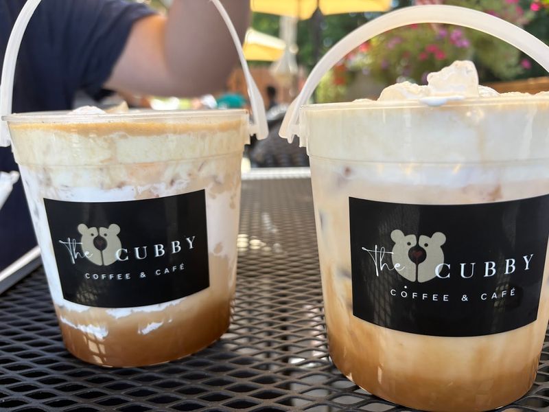 This Rhode Island Coffee Spot Serves Caffeine With A Sense Of Fun - Decor Hint Bucket Drinks Went Viral