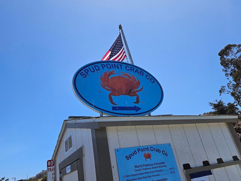 One Spoonful Of The Clam Chowder At This California Hole-In-The-Wall And You'll Be Hooked - Decor Hint Planning A Visit To Spud Point Crab Company