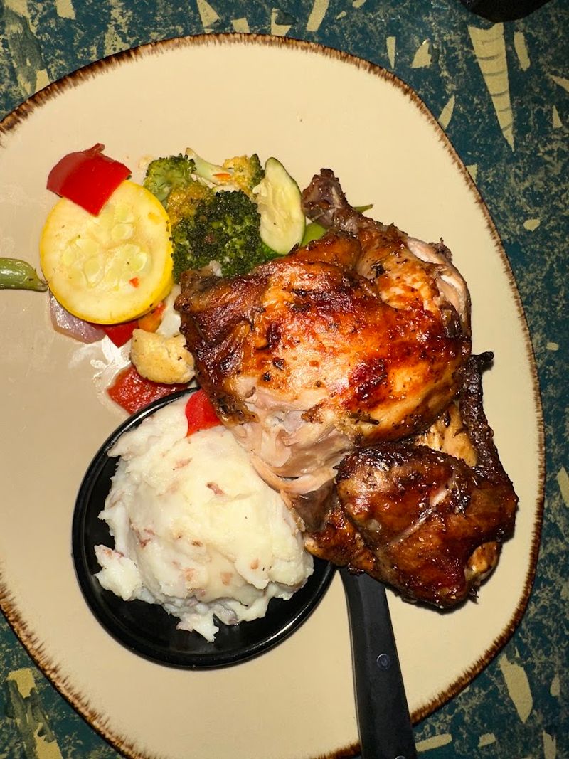 The Florida restaurant that turns an ordinary meal into a full-on dinosaur adventure - Decor Hint Desserts worth saving room for
