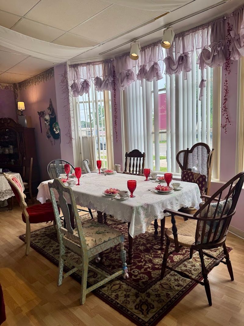 These 10 Michigan Tea Houses Offer More Than Just A Great Cup - Decor Hint Purple Door Tearoom