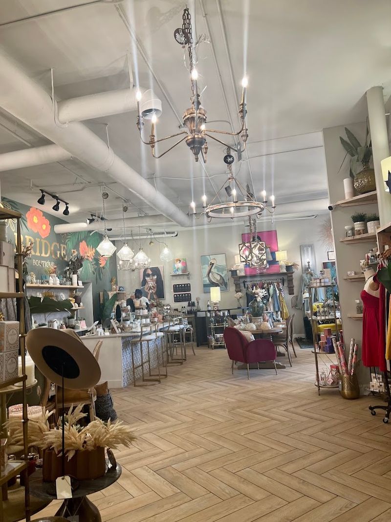 Bridge Boutique