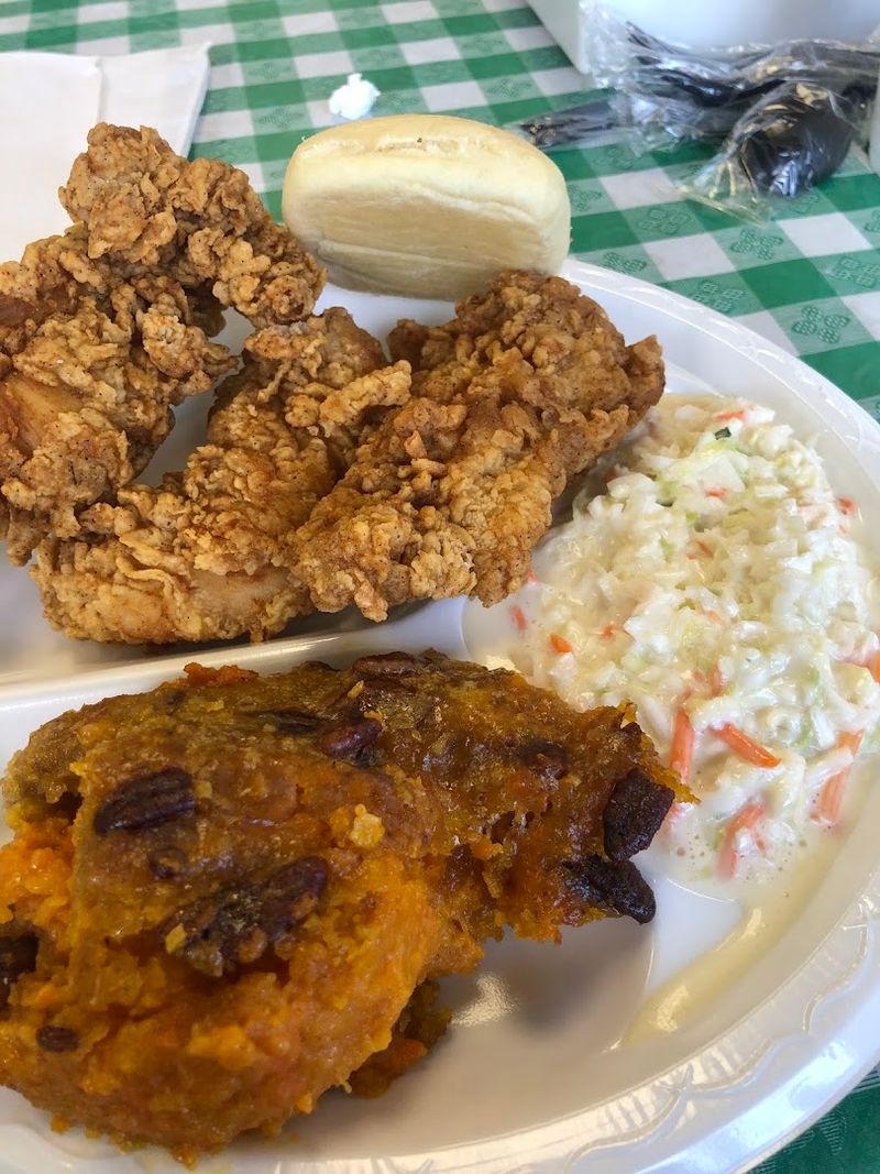 There Are 12 South Carolina Fried Chicken Destinations Worth The Drive - Decor Hint Hub City Chicken & More, Spartanburg