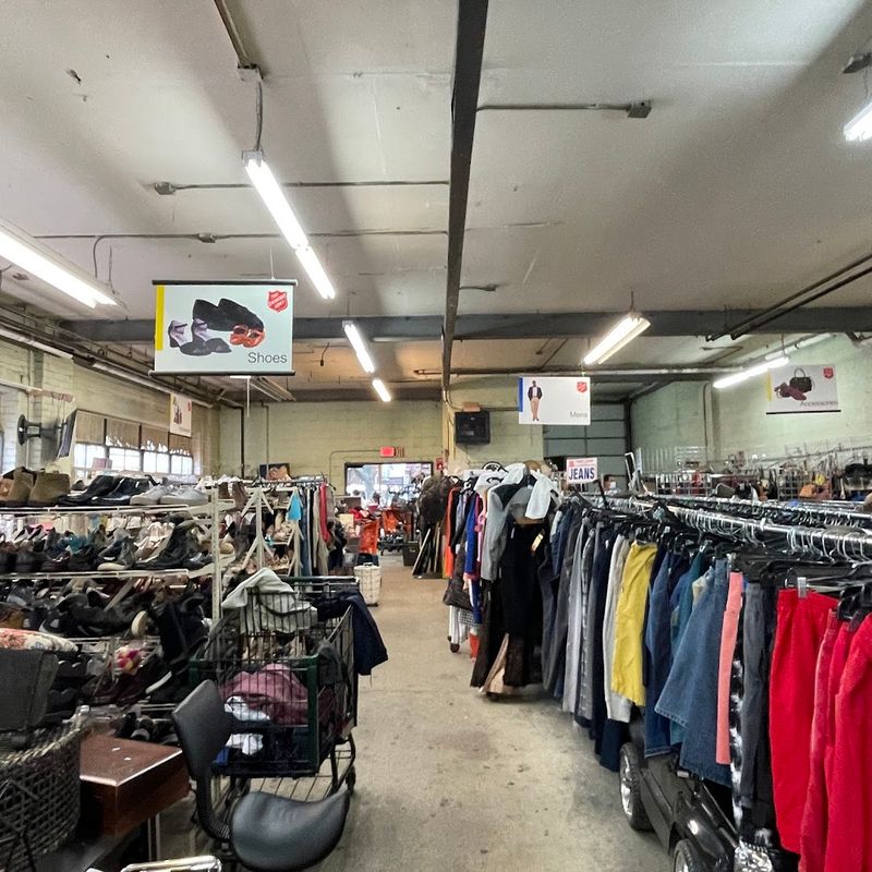 The Salvation Army Thrift Store, Woodside