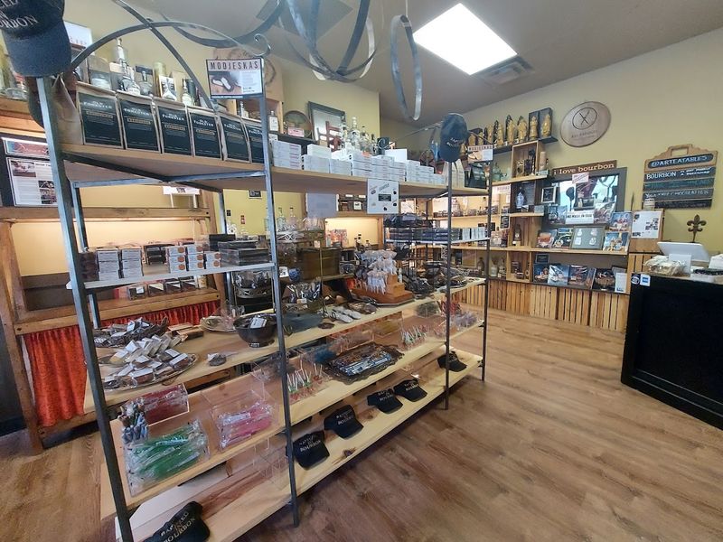 You'll Find The Most Beautiful Hand-Painted Chocolates Throughout Kentucky At This Boutique - Decor Hint Knowledgeable Staff Who Make Shopping A Pleasure