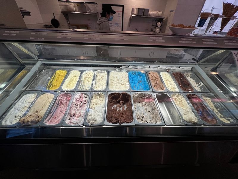 Discover A Small Connecticut Ice Cream Spot With Scoops Locals Can’t Stop Raving About - Decor Hint Handmade Flavors Make The Menu Fun