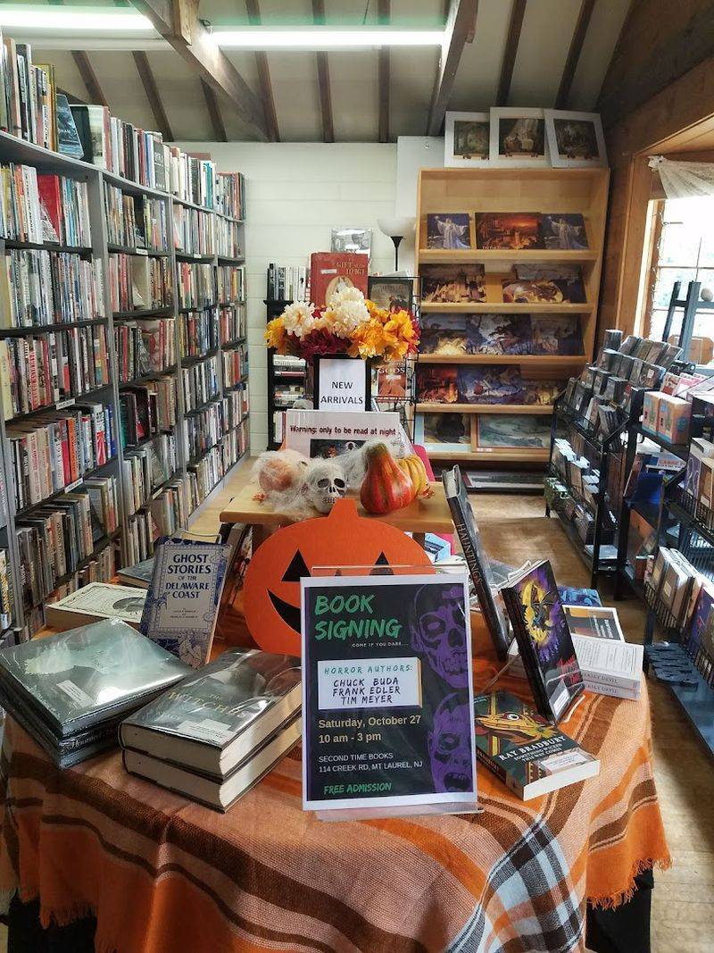 People Travel Across New Jersey To Browse The 50,000 Used Books At This Remarkable Bookstore - Decor Hint Community Events Keep The Bookstore Buzzing Year-Round