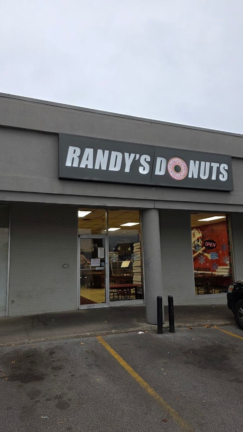The Address Makes It An Easy Lincoln Breakfast Detour