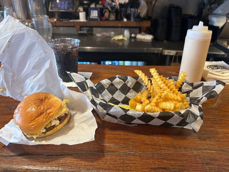Elvis Burger will surprise you in the best way