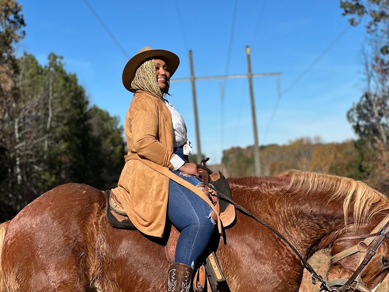13 Family-Friendly Horseback Riding Ranches Across Georgia That Make A Weekend Feel More Adventurous - Decor Hint SOOFA Ranch