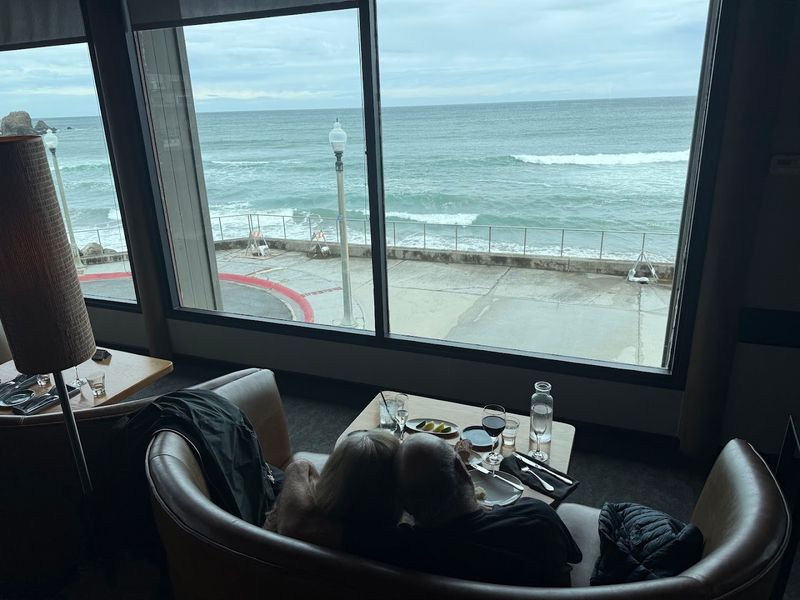 Moonraker, Pacifica