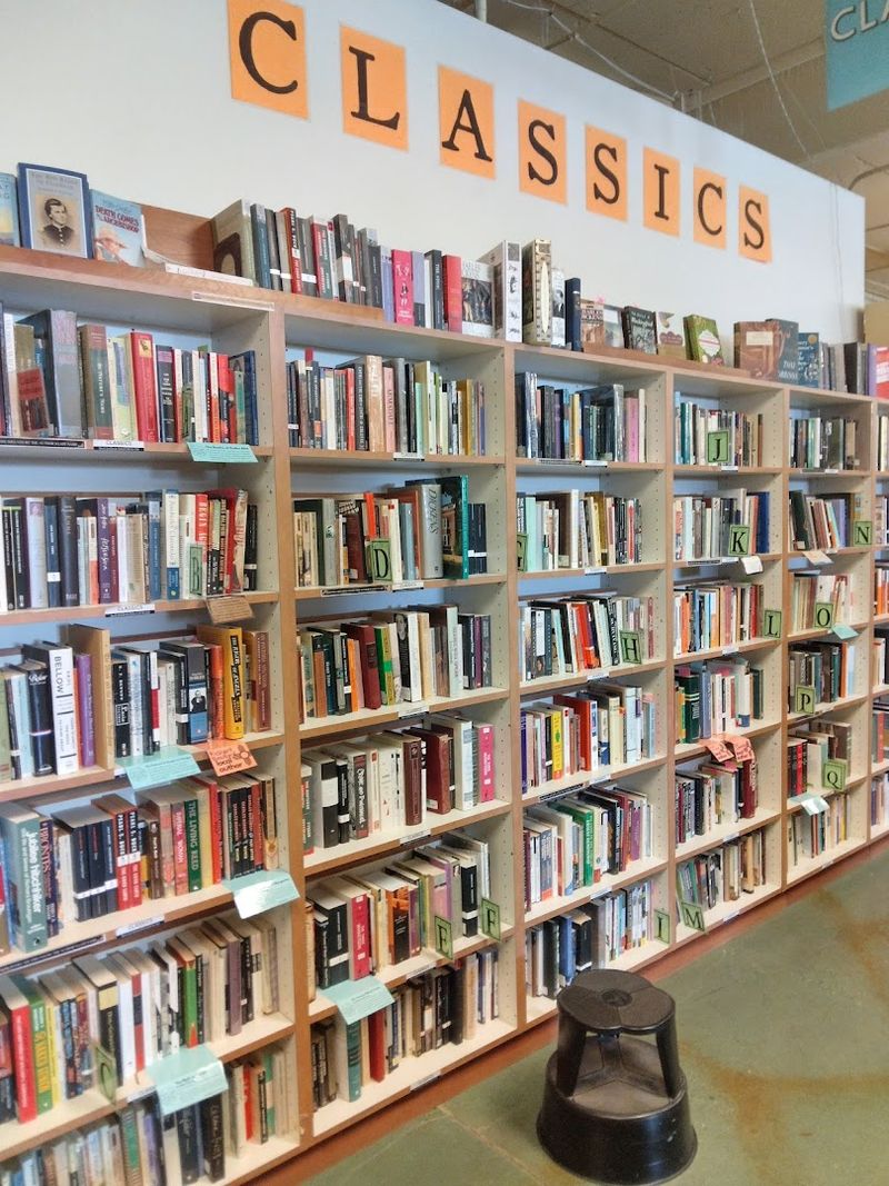 The Beloved Independent Bookstore In New Mexico That Book Lovers Keep Coming Back To Again And Again - Decor Hint Events That Bring The Community Together