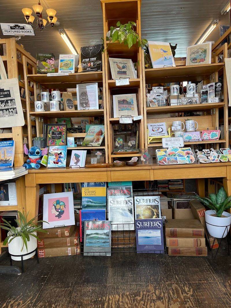 Hawaiian Literature And Local Stories You Cannot Miss