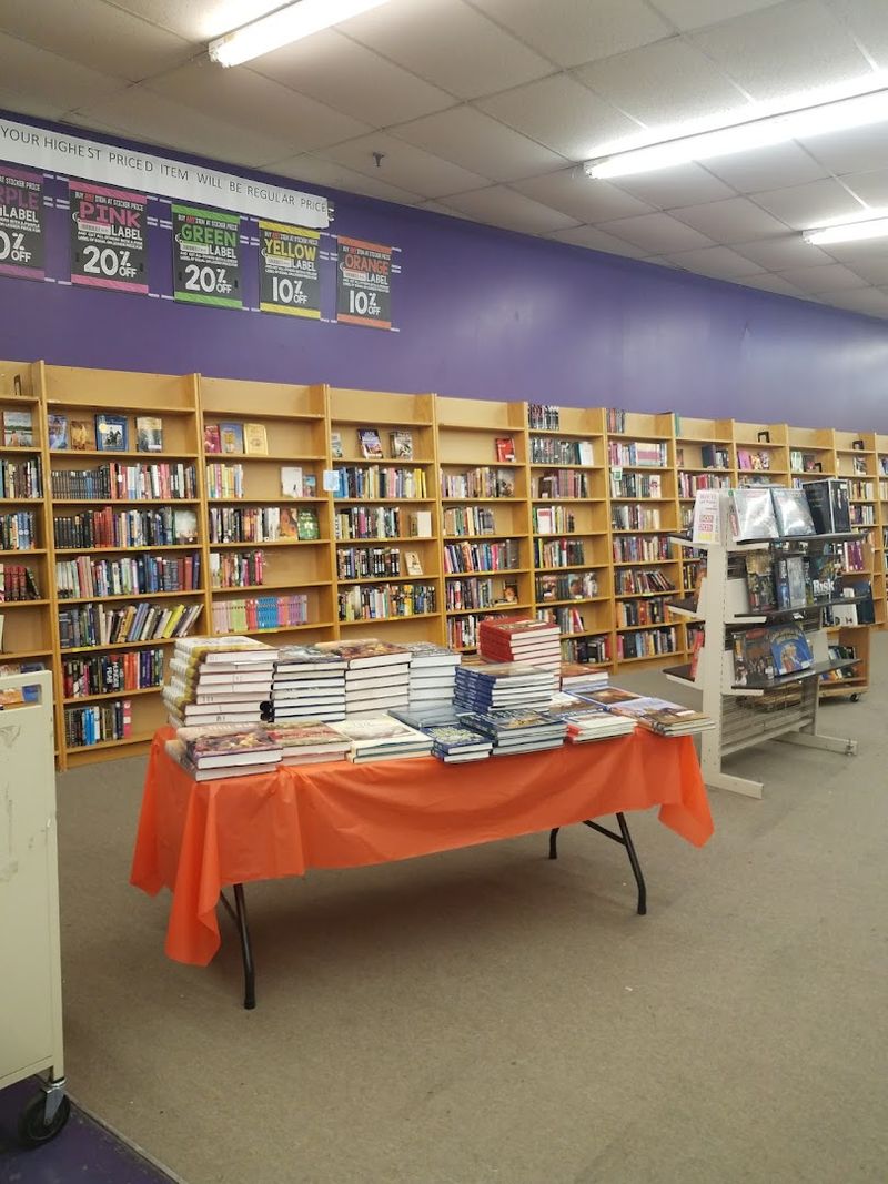 Selling Your Old Books Is Surprisingly Easy