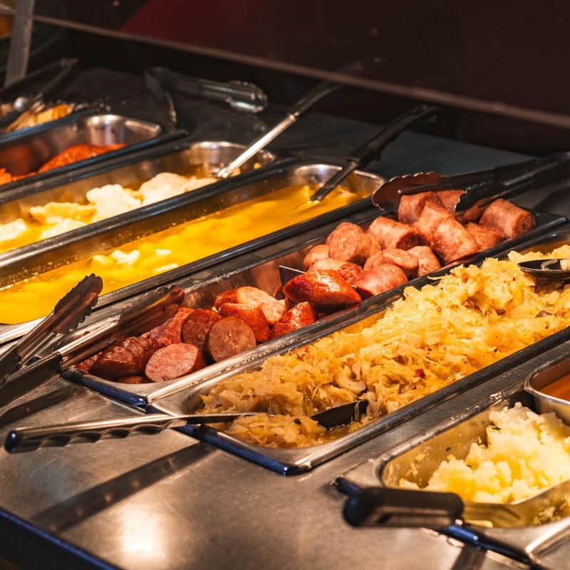 The Buffet That Keeps Regulars Coming Back