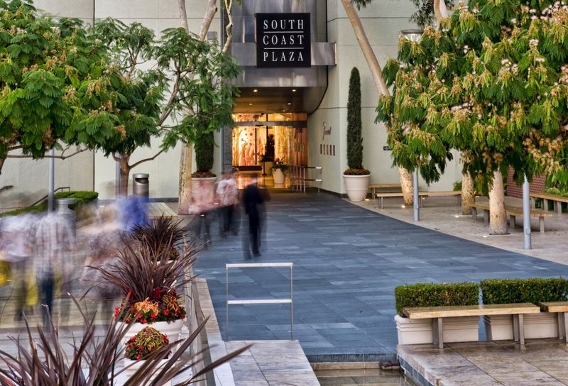 The South Coast Plaza Setting Makes It Easy To Visit