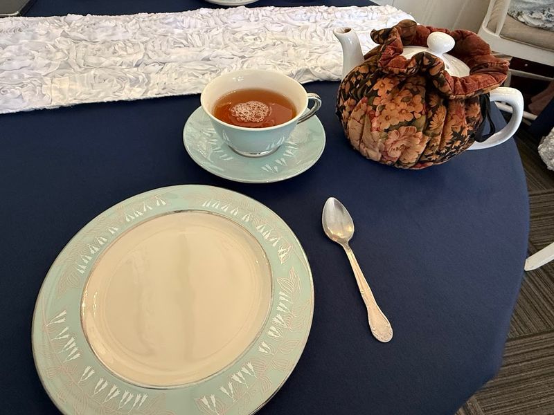 The White Heron Tea & Gifts, New Port Richey