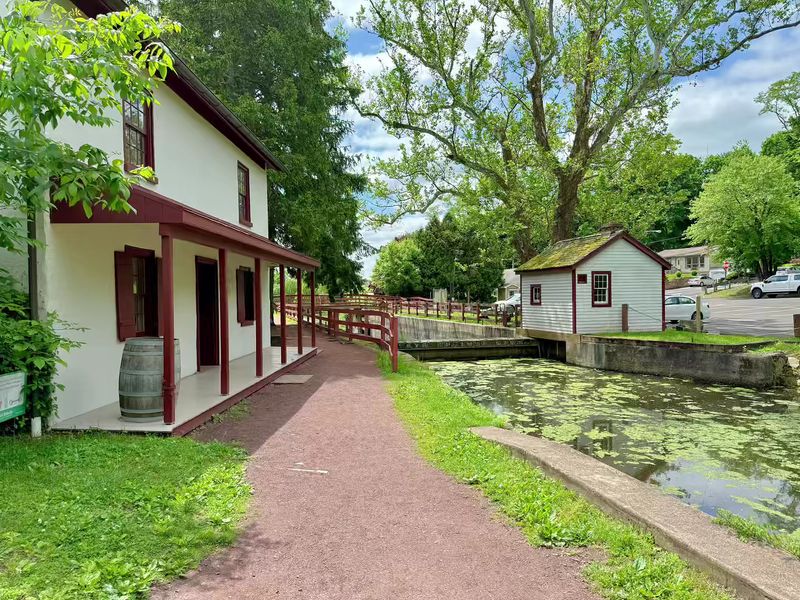 Delaware Canal State Park