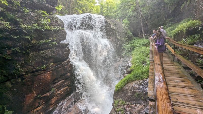 The New Hampshire Boardwalk That Takes You Deep Inside The Mountains - Decor Hint Waterfalls Around Every Corner