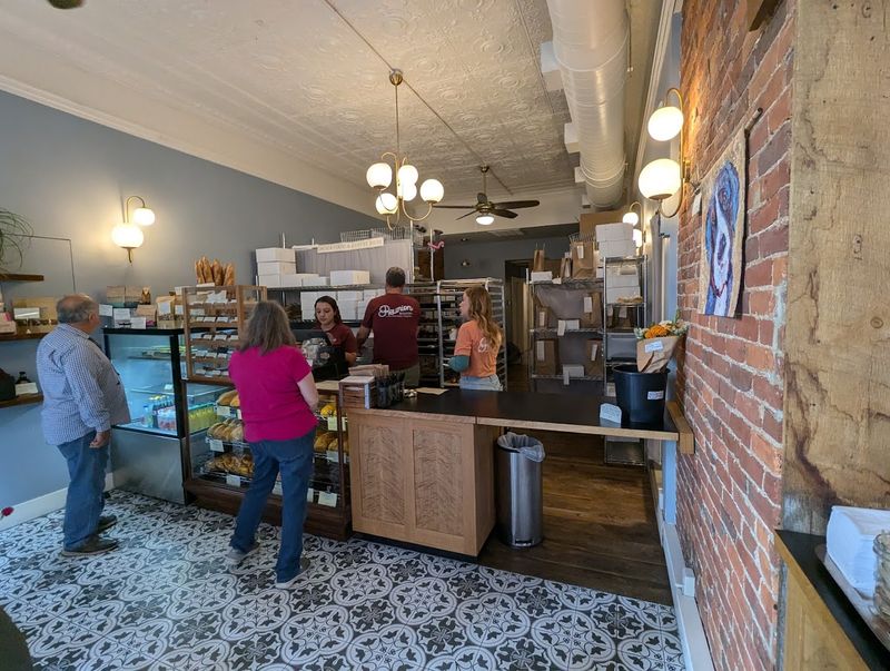 Reunion Bakery & Espresso, Staunton