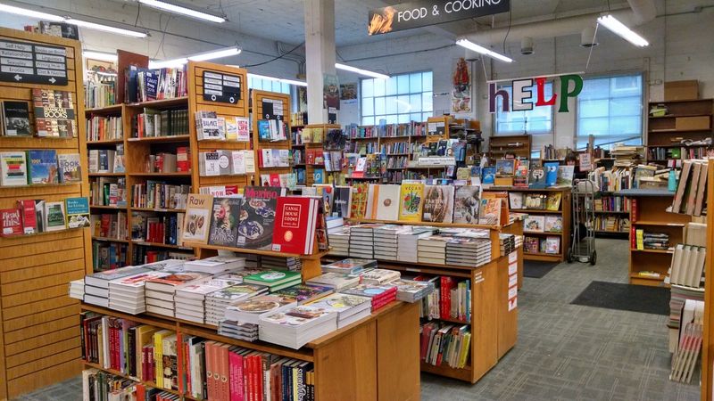 Explore Minnesota's Massive Bookstore That Feels Like A Maze - Decor Hint New Releases That Are Worth Talking About