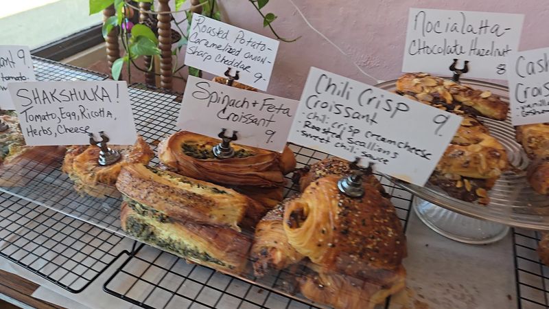 Polly Sparrow Bakery, Lebanon