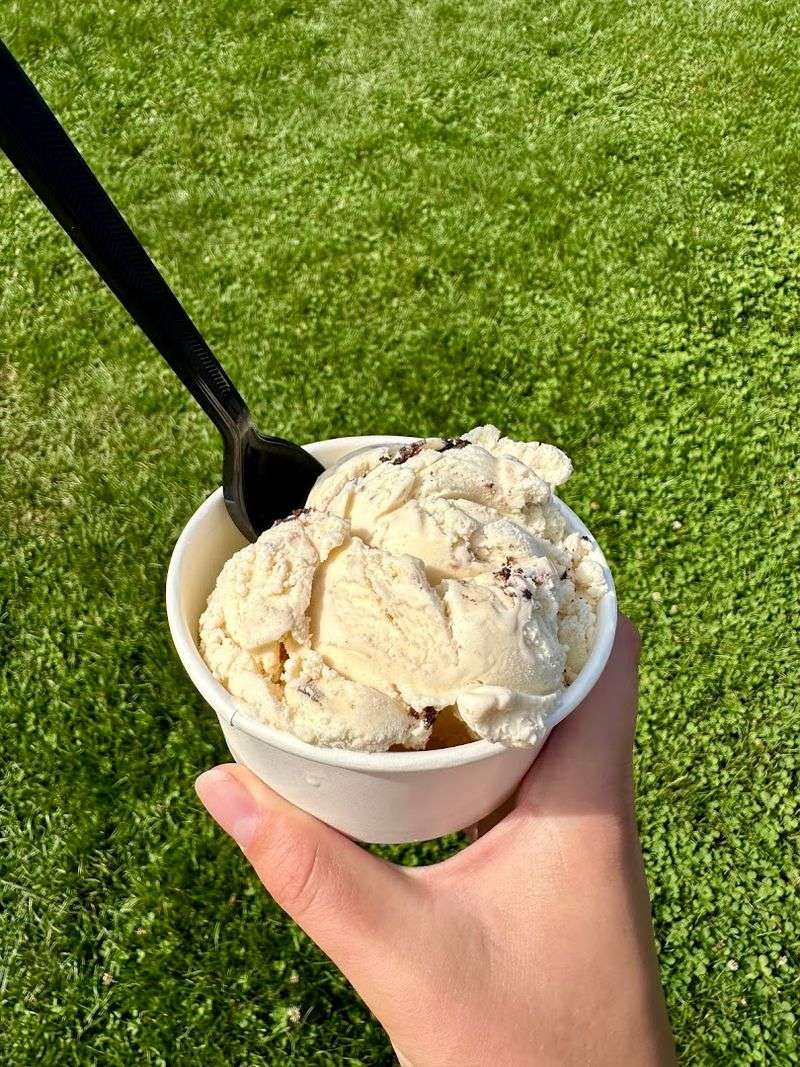 We-Li-Kit Ice Cream