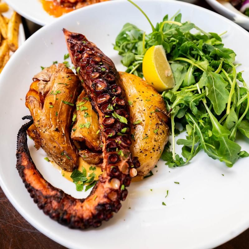 Fresh Fish Dishes That Taste Like The Water Is Nearby