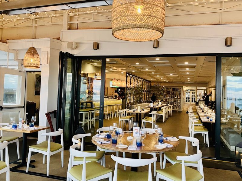 These 12 Connecticut Oyster Spots Serve Flavor That Lands Every Time - Decor Hint La Plage, Westport